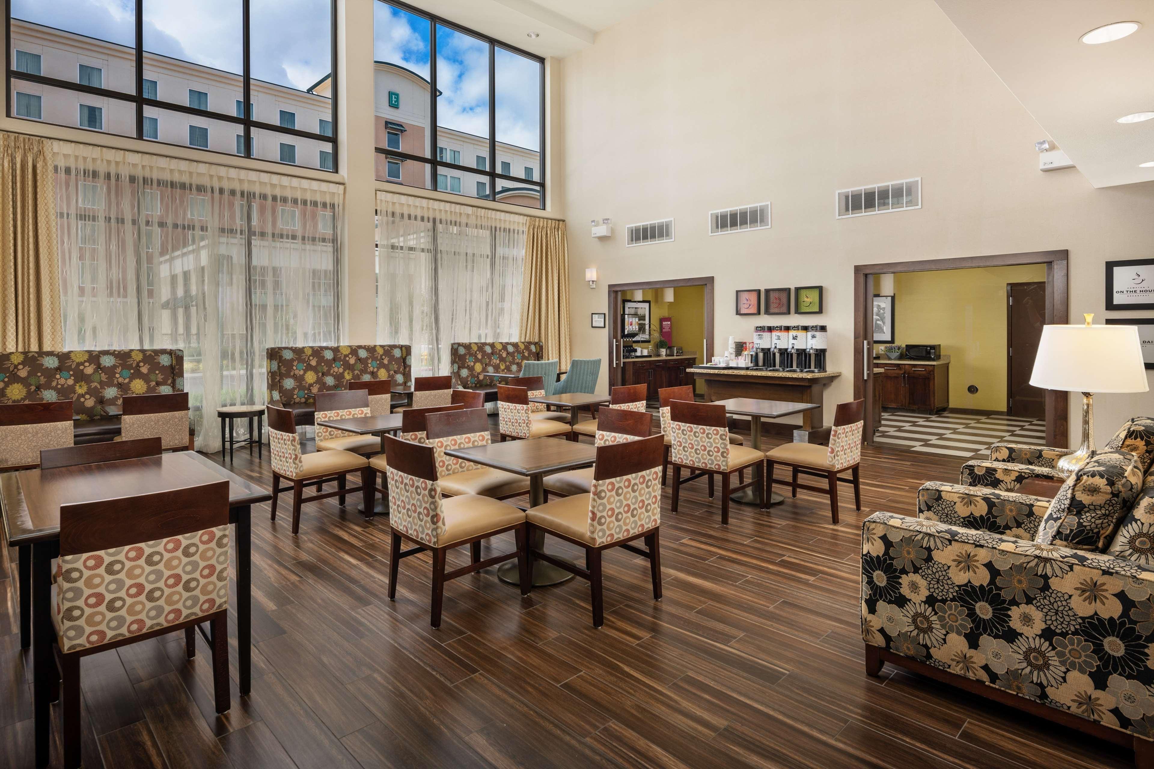 Hampton Inn & Suites Portland/Hillsboro-Evergreen Park Eksteriør bilde