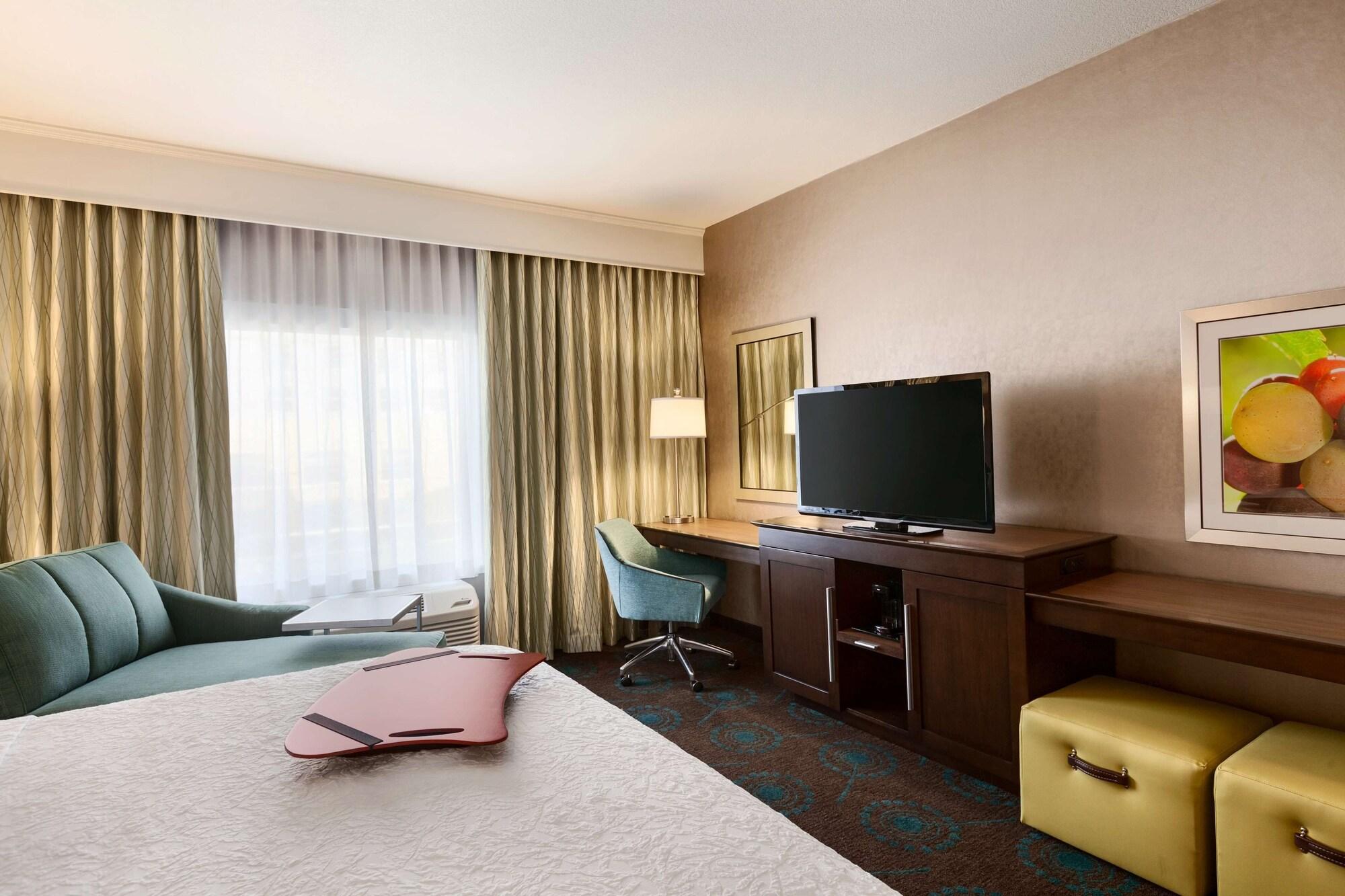 Hampton Inn & Suites Portland/Hillsboro-Evergreen Park Eksteriør bilde