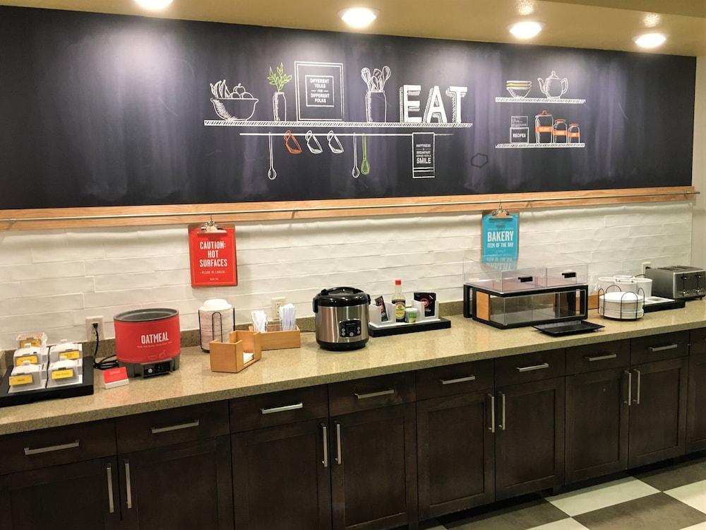 Hampton Inn & Suites Portland/Hillsboro-Evergreen Park Eksteriør bilde