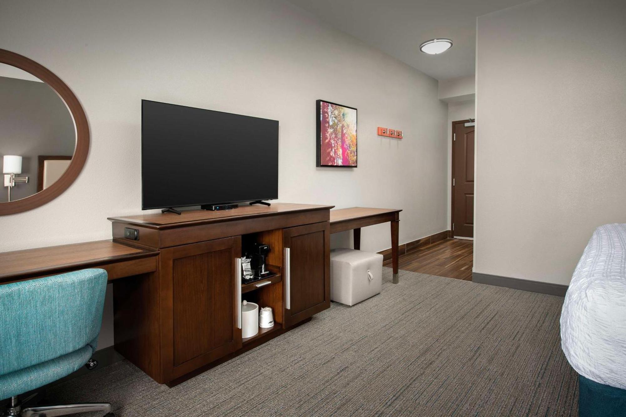 Hampton Inn & Suites Portland/Hillsboro-Evergreen Park Eksteriør bilde